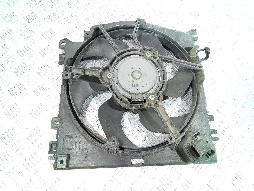 вентилятор радиатора Renault Clio 3 поколение 2006, 8200525991 - фото №1