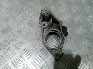 кронштейн полуоси Renault Scenic 2 поколение [рестайлинг] 2006, 1.9 л., дизель, МКПП, 8200187544