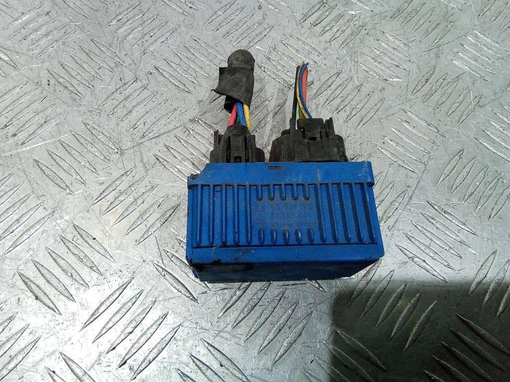 реле накала свечей Opel Corsa D 2007, 55557760 - фото №1