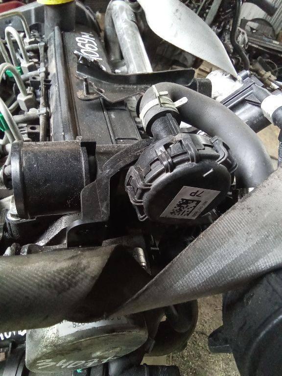 трубка системы рециркуляции EGR Renault Modus 2 поколение 2010, 1.5 л., дизель, МКПП, 8200323338 - фото №1