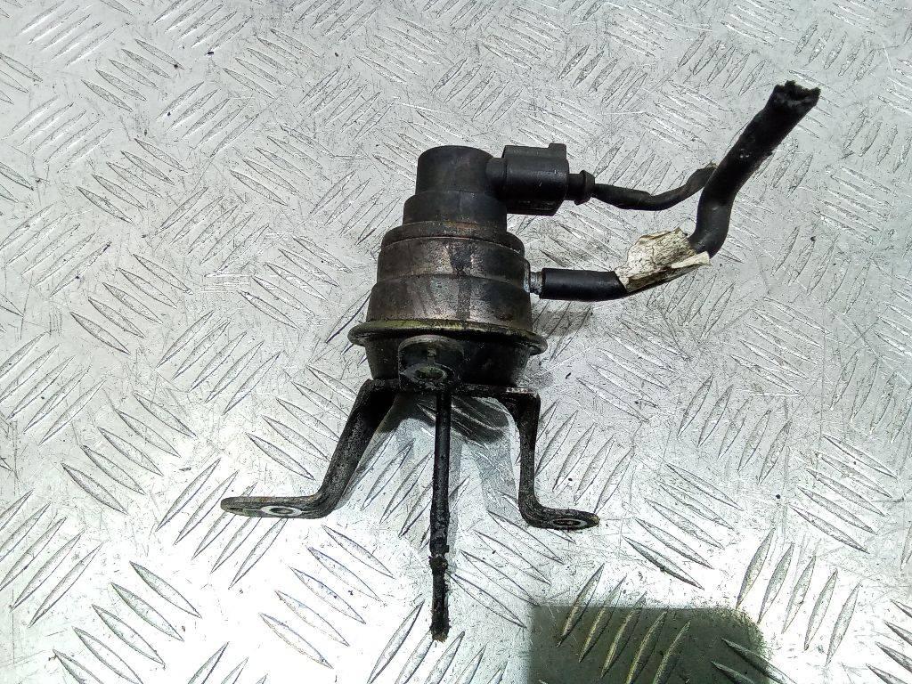 клапан управления турбиной (актуатор) Chevrolet Orlando 1 поколение 2011, 2.0 л., дизель, МКПП, B09-0030 - фото №1