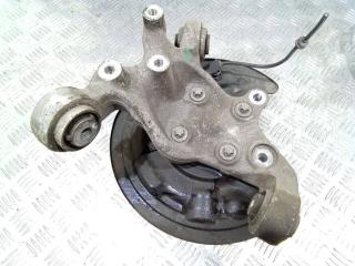 кулак задний правый Mercedes-Benz A-Класс W176 2013, 2460406