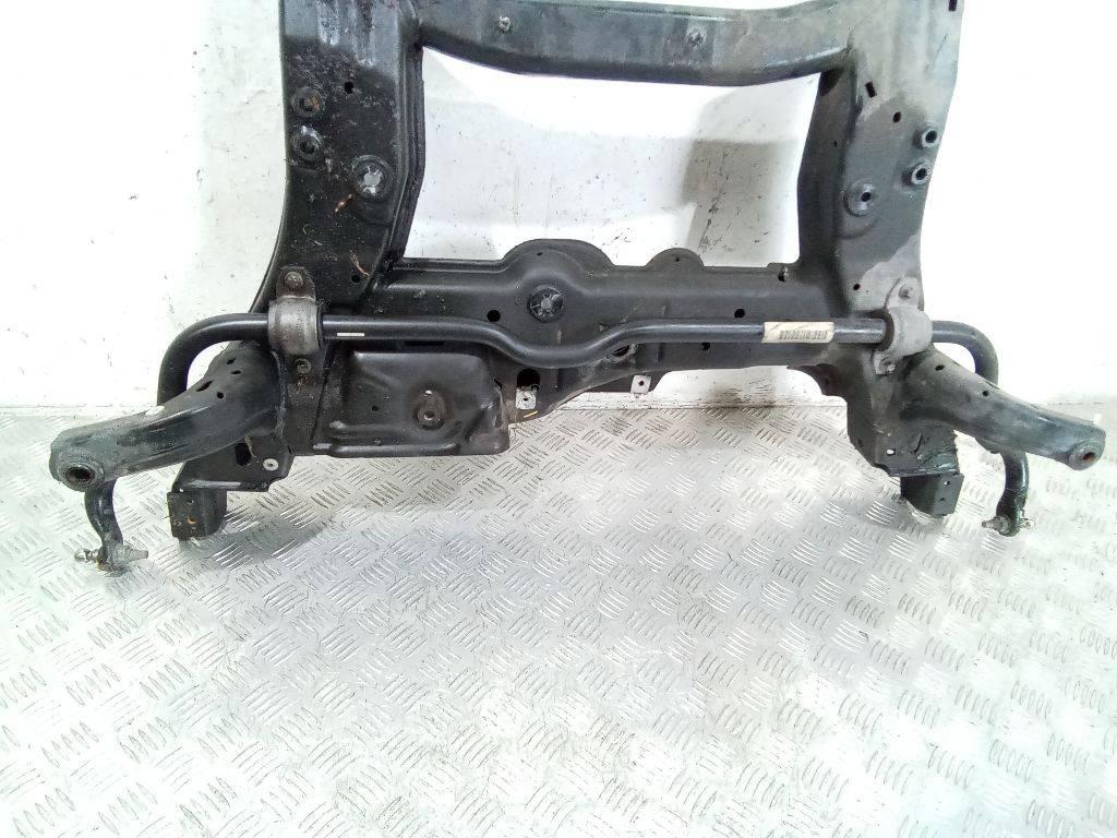 стабилизатор подвески передний Mercedes-Benz A-Класс W176 2013, A2463203411 - фото №1