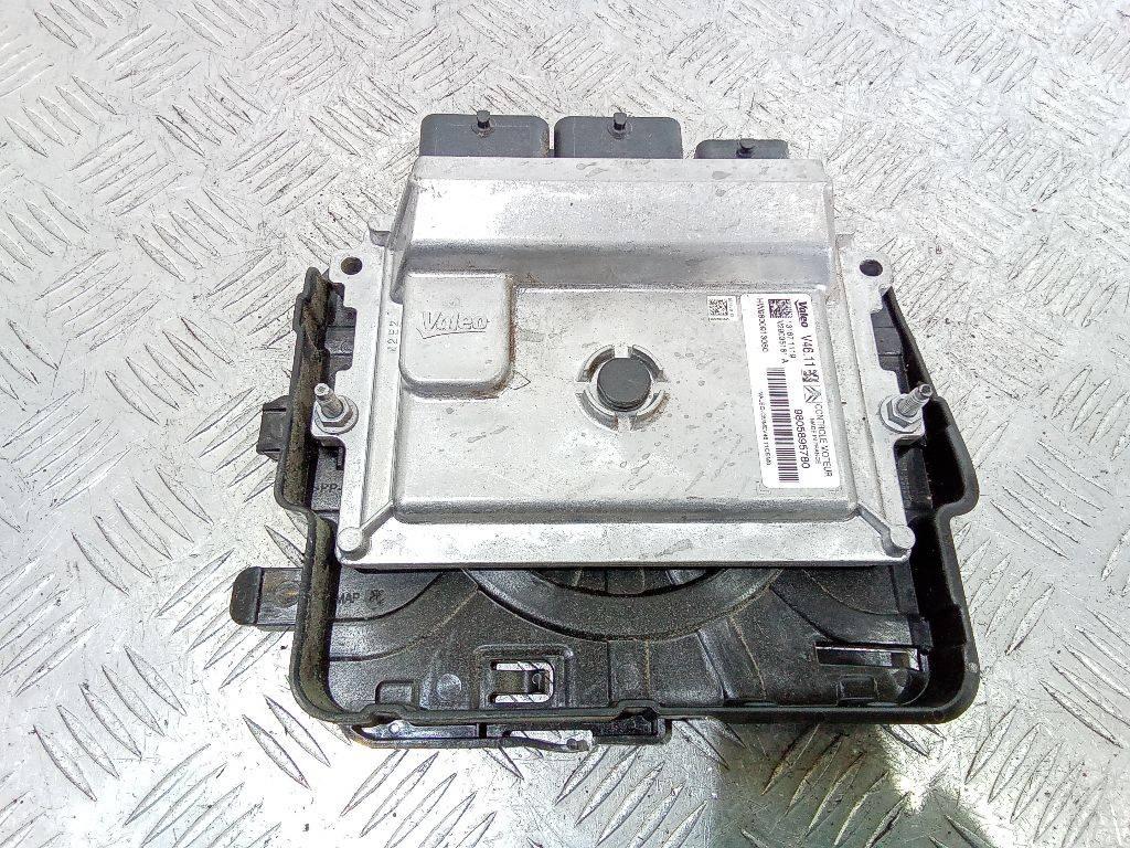 блок управления двигателем Citroen C4 2 поколение 2015, 9805895780 - фото №1