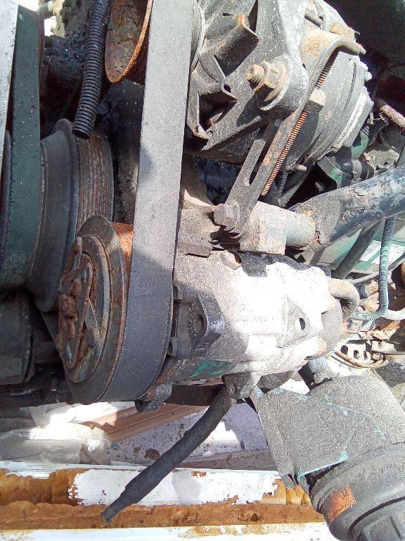 компрессор кондиционера Volvo FH 1 поколение 1998, МКПП, 2209306734 - фото №1