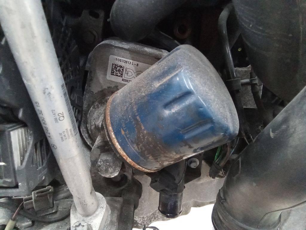 теплообменник масляного фильтра Mercedes-Benz A-Класс W176 2013, 1.5 л., дизель, МКПП, 8200779744 - фото №1