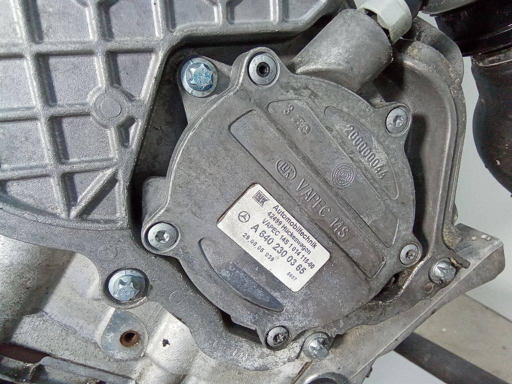 насос вакуумный Mercedes-Benz B-Класс W245 2005, 2.0 л., дизель, МКПП, A6402300365 - фото №1
