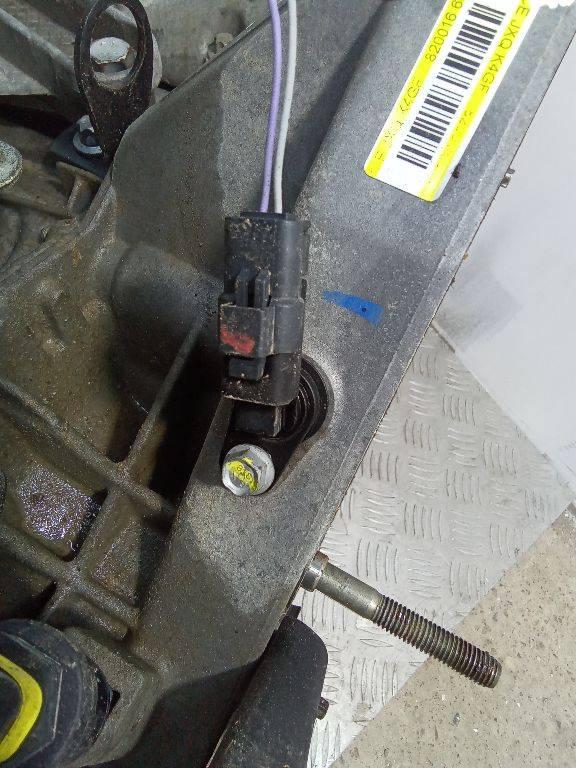 датчик коленвала Renault Clio 3 поколение 2007, 1.5 л., дизель, МКПП - фото №1