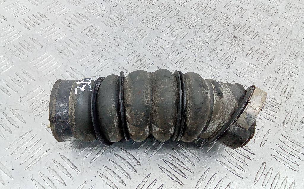 патрубок интеркулера Renault Clio 3 поколение 2007, 1.5 л., дизель, МКПП - фото №1