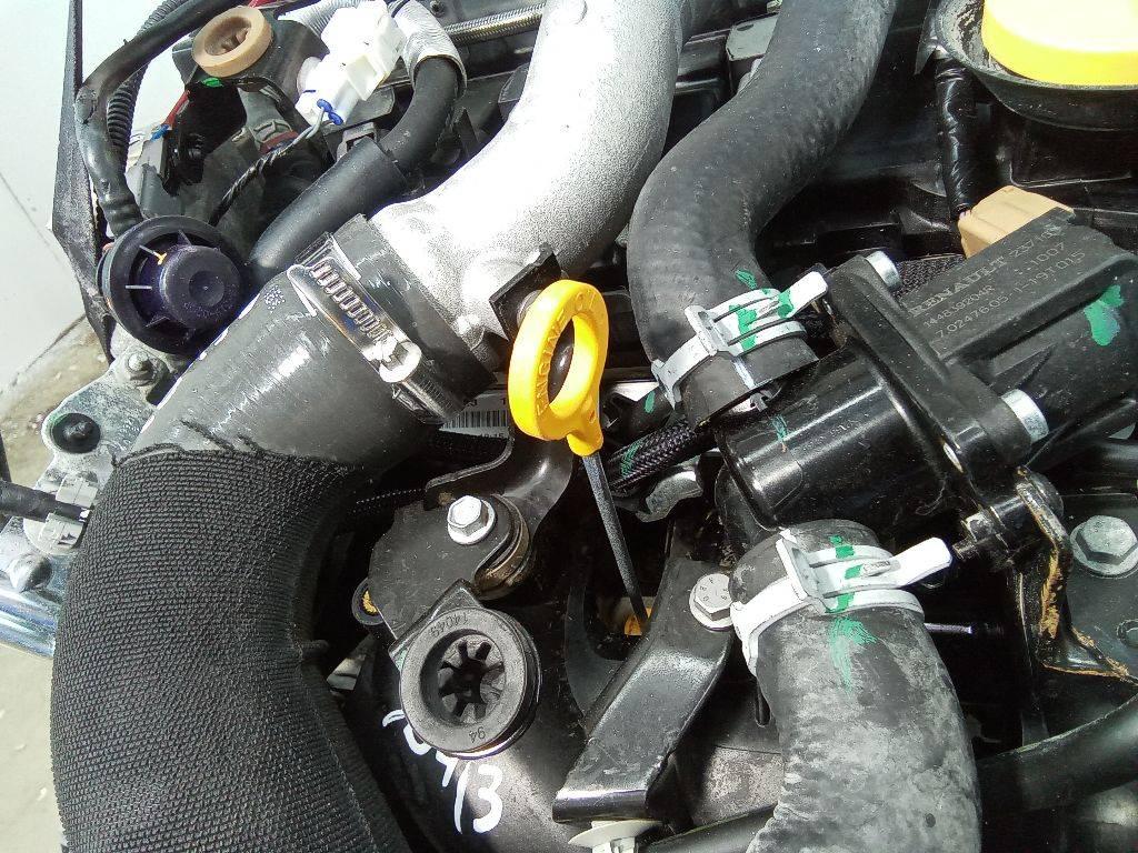 щуп двигателя Renault Espace 5 поколение 2018, 1.8 л., бензин, АКПП - фото №1