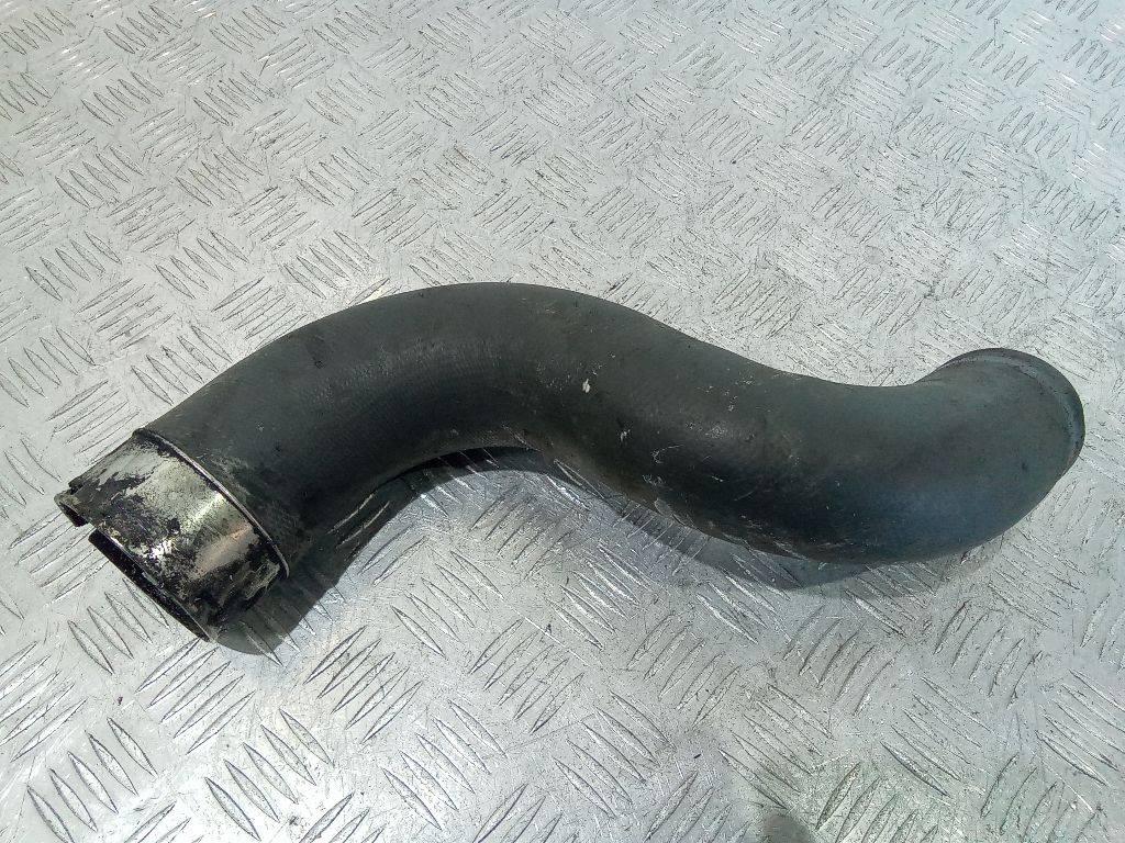 патрубок интеркулера Renault Megane 3 поколение 2009, 1.9 л., дизель, МКПП, CE20509 - фото №1