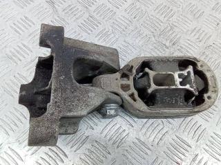 подушка крепления двигателя Renault Scenic 3 поколение 2009, 1.9 л., дизель, МКПП, 113320013R