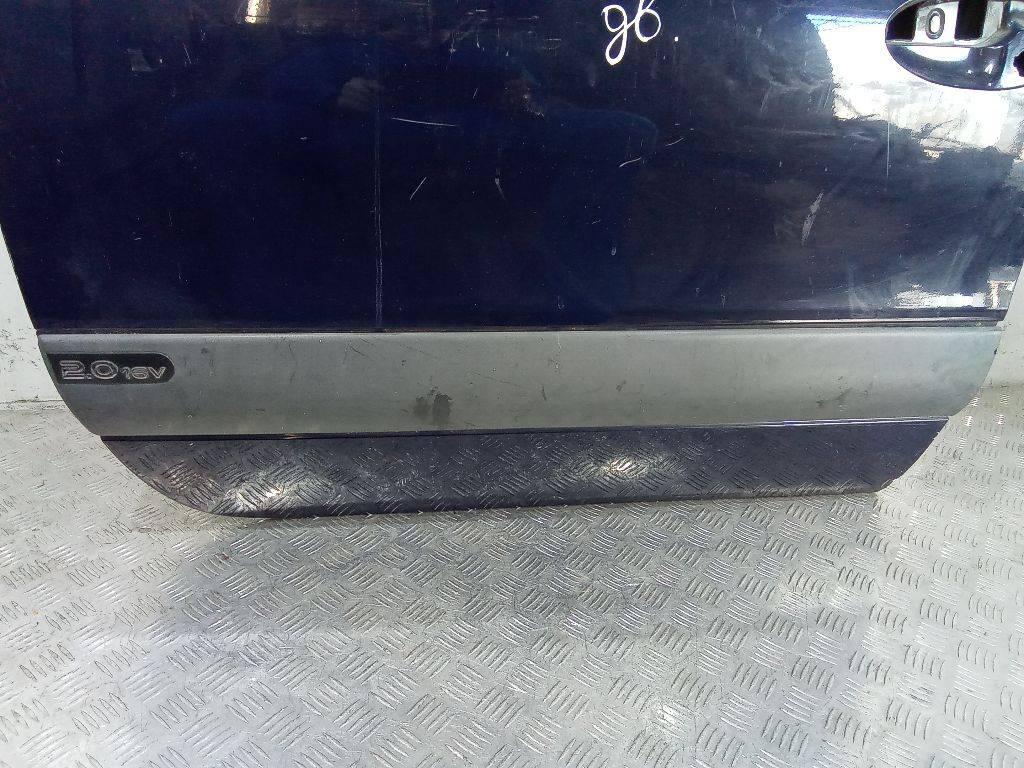 молдинг двери передней левой Renault Espace 4 поколение 2002, NULL - фото №1