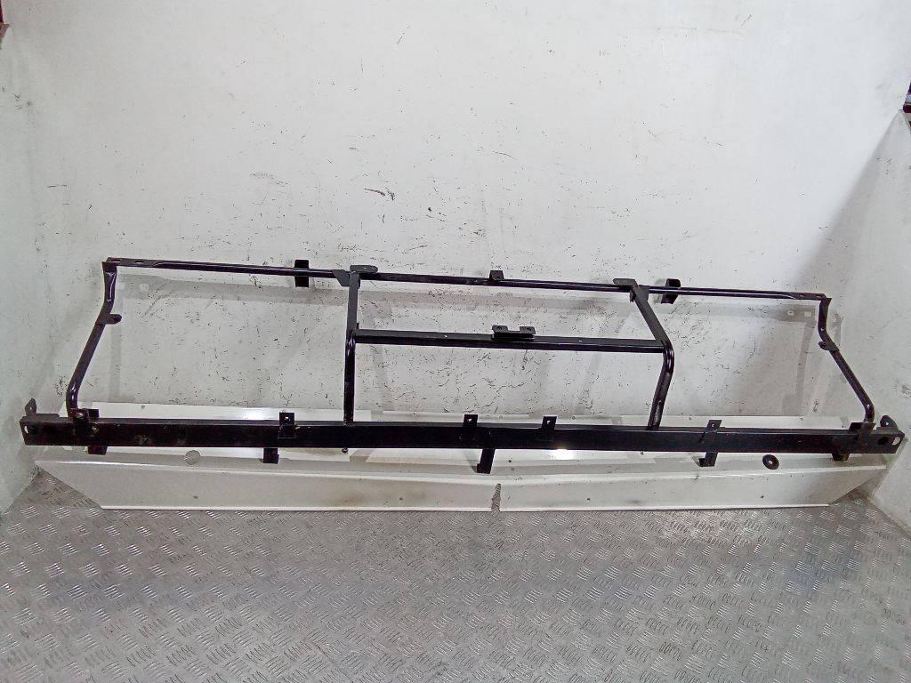 кронштейн (крепление) Volvo FH 1 поколение 1997 - фото №1