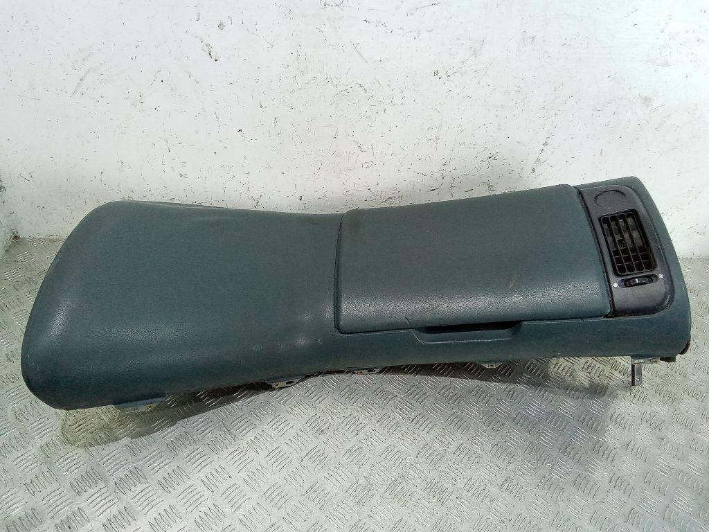 панель передняя салона (торпедо) DAF XF 105 1 поколение 2005 - фото №1