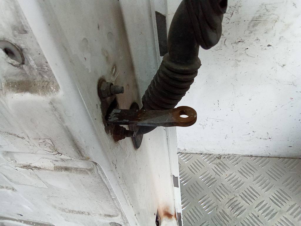 ограничитель открывания двери DAF 95 2 поколение (XF) 2005 - фото №1