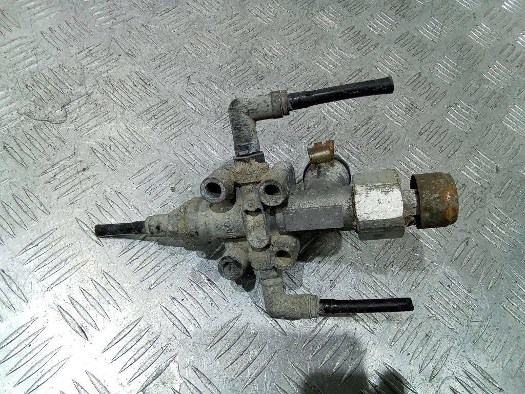 датчик дорожного просвета задний Volvo FH 2000, 464006 - фото №1