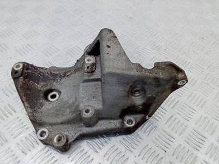 кронштейн компрессора кондиционера Opel Zafira 1 поколение (A) 1999, 1.6 л., бензин, МКПП, 90528682