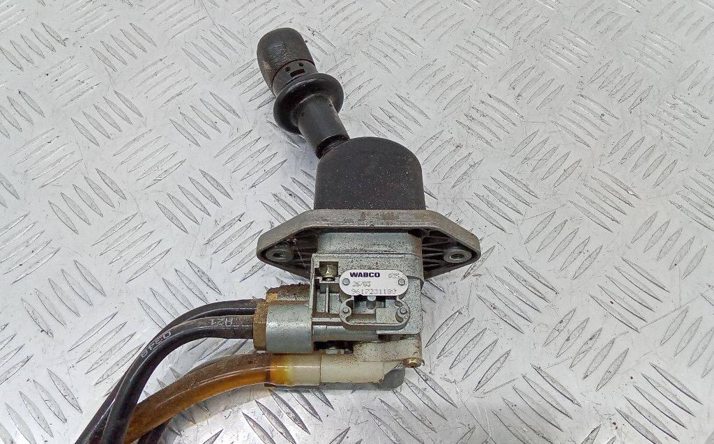 рычаг ручного тормоза (ручника) MAN TGA 1 поколение 2003, 9617231180 - фото №1