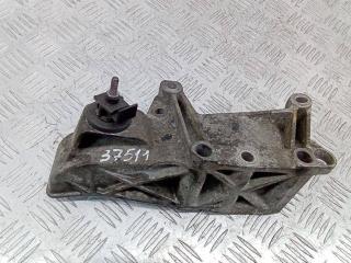 кронштейн двигателя Renault Master 2 поколение [рестайлинг] 2006, 2.5 л., дизель, МКПП, 8200140436