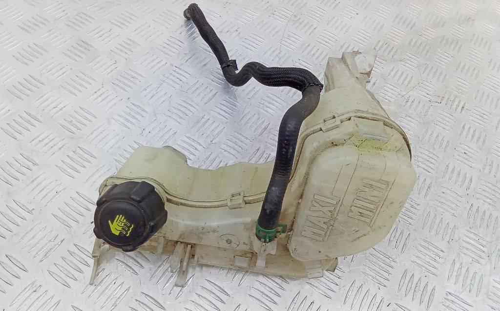 бачок расширительный Renault Laguna 3 поколение 2007, 217100014R - фото №1