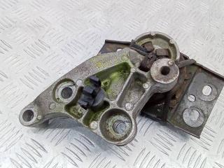подушка крепления КПП Renault Laguna 3 поколение 2007, 112100004R