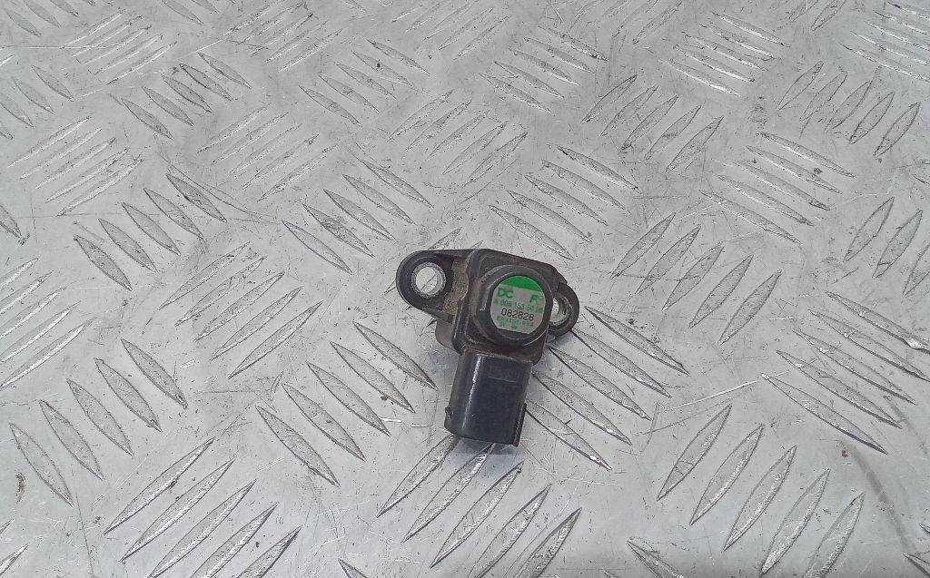 датчик абсолютного давления Chrysler 300C 1 поколение 2008, 3.0 л., дизель, A0051535028 - фото №1