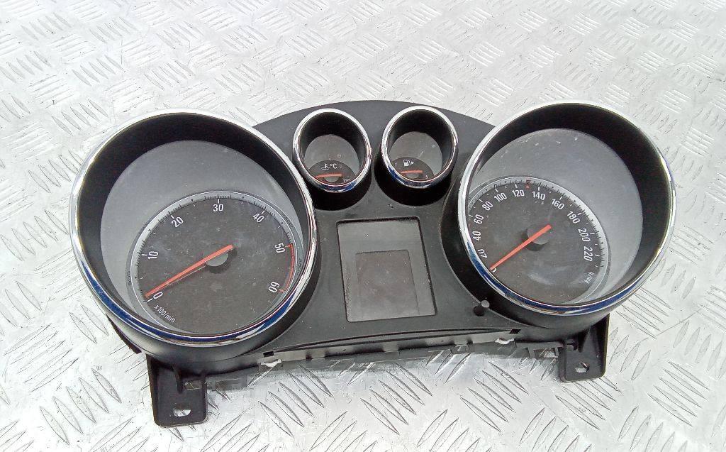 щиток приборов (приборная панель) Opel Meriva 2 поколение (B) 2011, 13349551 - фото №1