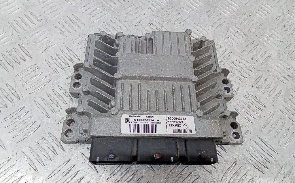 блок управления двигателем Renault Megane 2 поколение 2005, 1.5 л., дизель, 8200843713 - фото №1