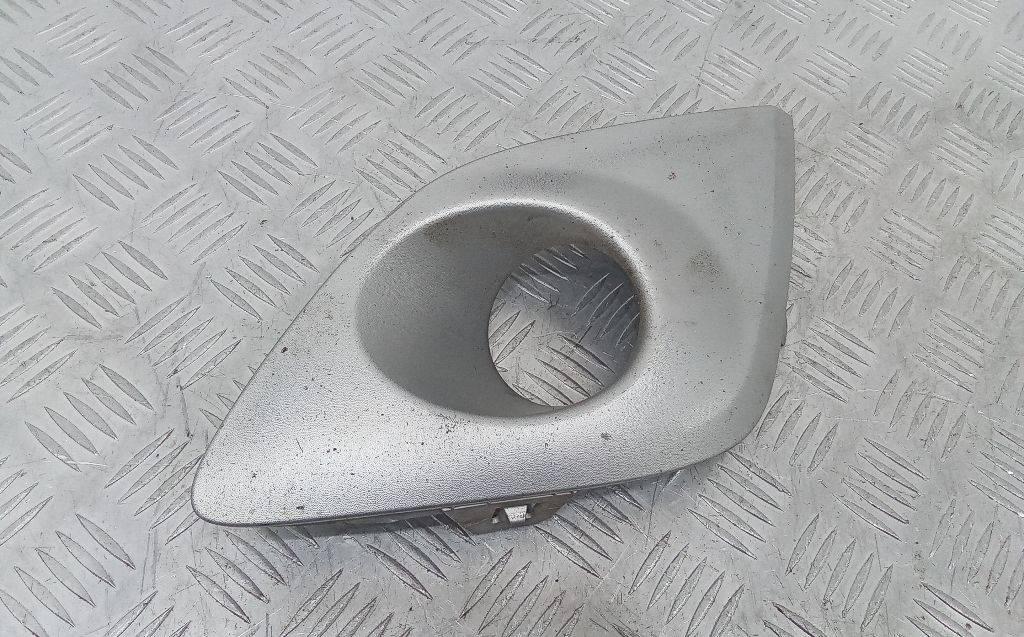 рамка фары противотуманной левой Renault Grand Scenic 3 поколение 2009, 261570001R - фото №1