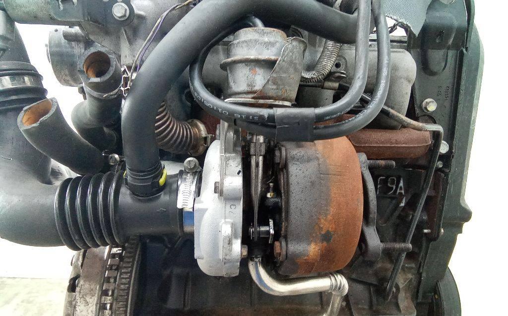 турбина Renault Scenic 2 поколение 2004, 1.9 л., дизель, МКПП, 8200114015 - фото №1