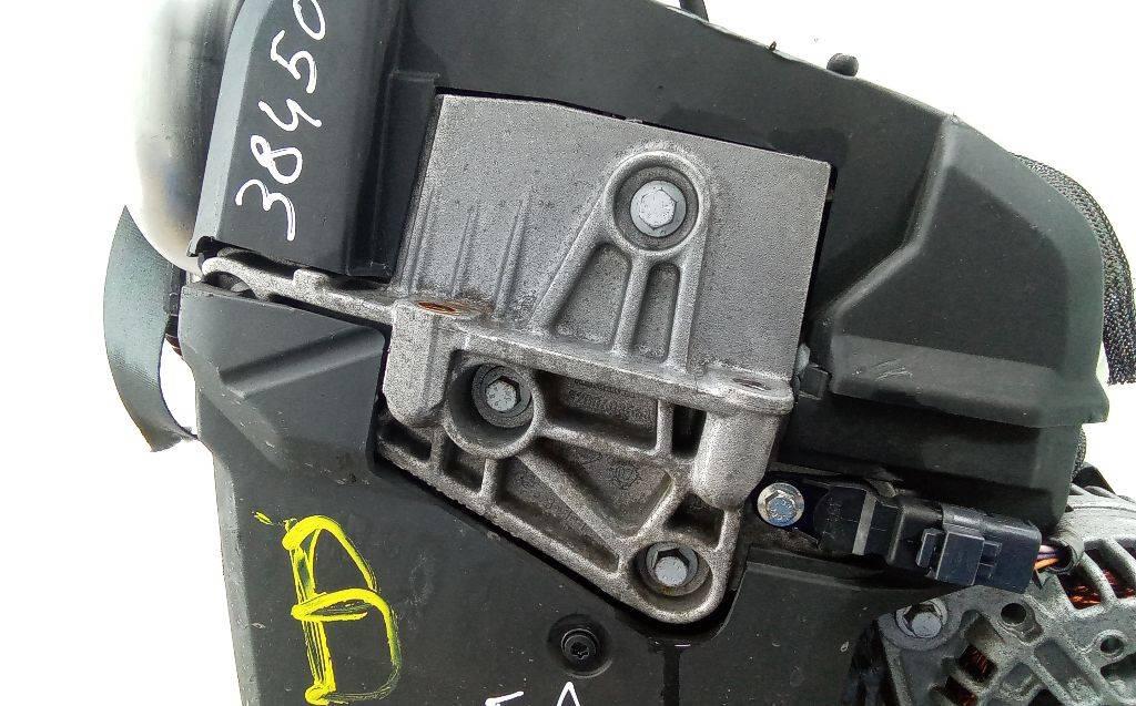 кронштейн двигателя Renault Clio 3 поколение 2007, 1.5 л., дизель, МКПП, 8200408663 - фото №1