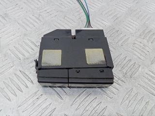 кнопка обогрева заднего стекла Toyota Avensis 3 поколение (T270) 2008, 84790-05130