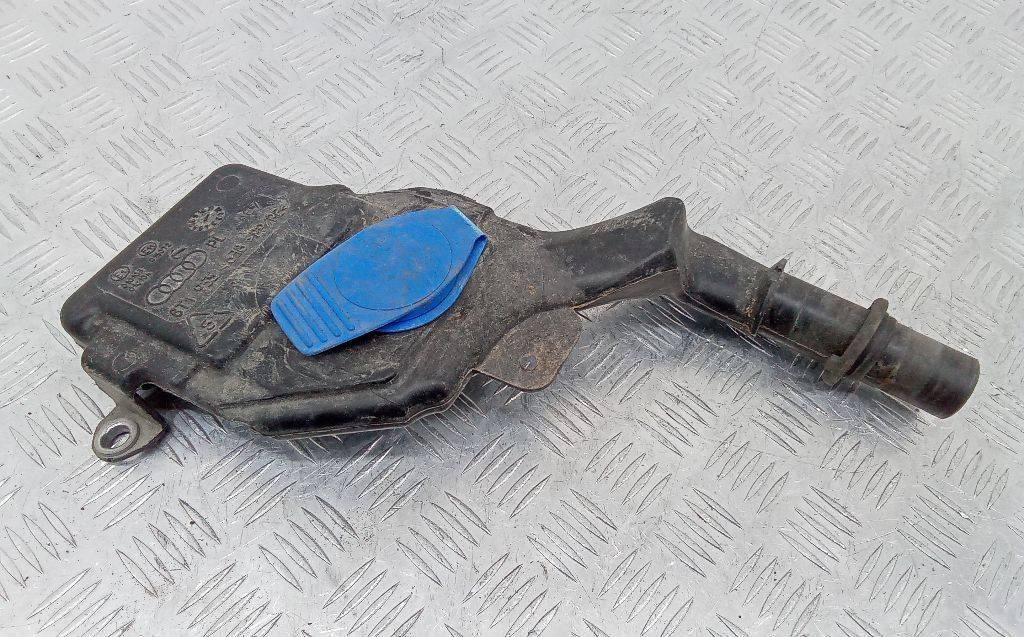 бачок омывателя Audi A4 B9 2015, 8T1955463 - фото №1