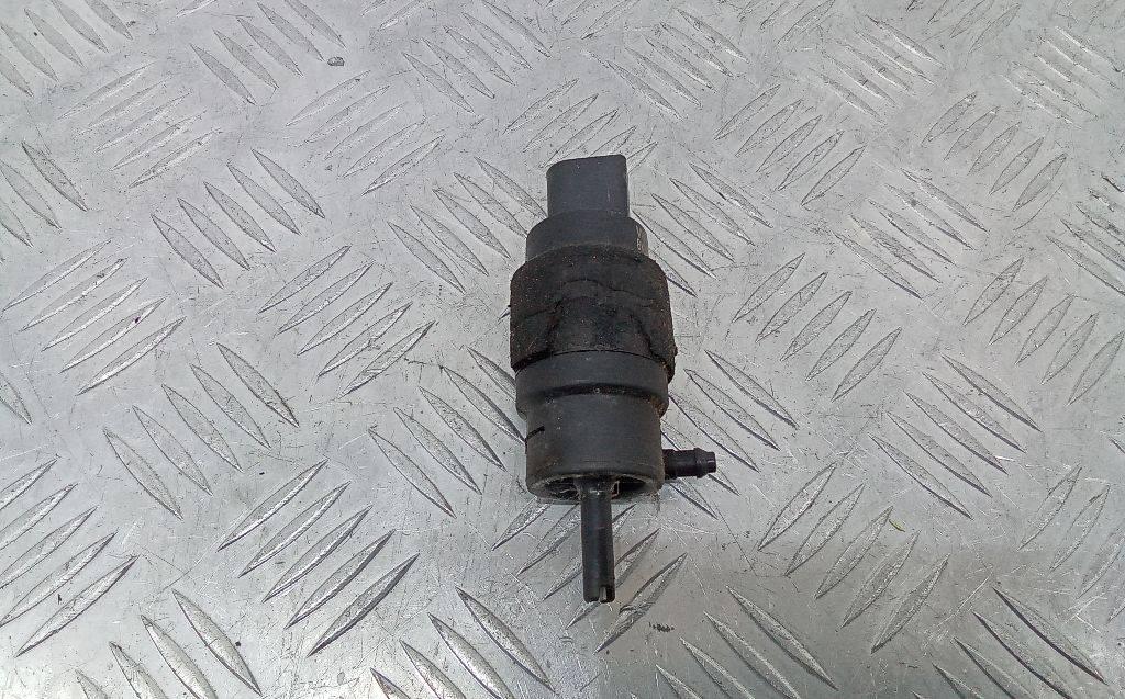 насос (моторчик) омывателя стекла Audi A4 B9 2015, 8K5955647 - фото №1