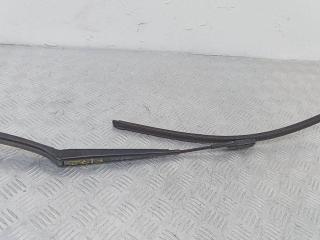 щеткодержатель (поводок стеклоочистителя, дворник) Volkswagen Passat B6 2005, 3C1955409C