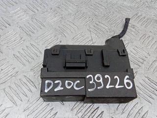 блок предохранителей Renault Modus 2 поколение 2008, 1.5 л., дизель, МКПП, 8200220647