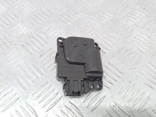 моторчик заслонки печки Chrysler 300C 1 поколение 2008, M8679001