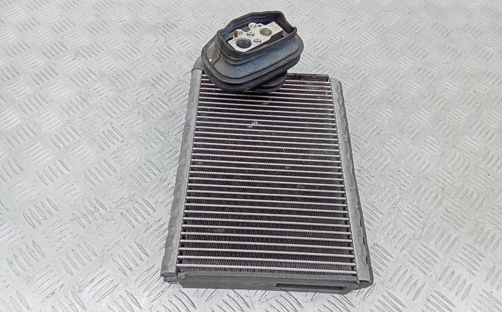 испаритель кондиционера Audi A4 B9 2015, X1187006 - фото №1