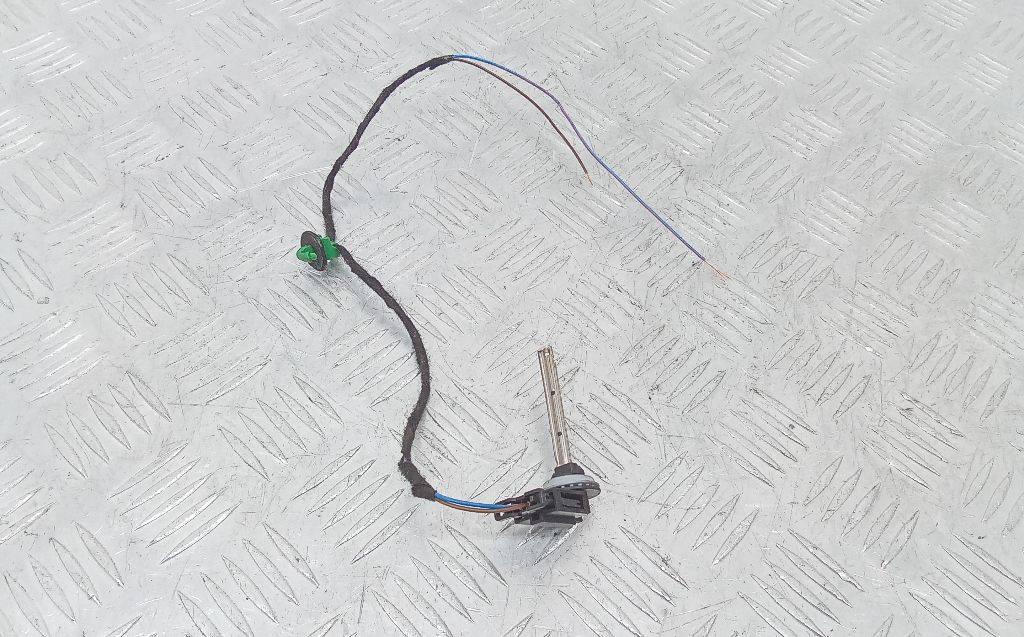 датчик температуры в выпускном коллекторе Audi A4 B9 2015, 6Q0820539 - фото №1