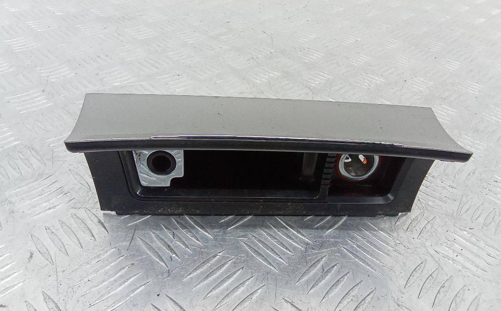 пепельница Volkswagen Passat B6 2005, 3C0863284 - фото №1