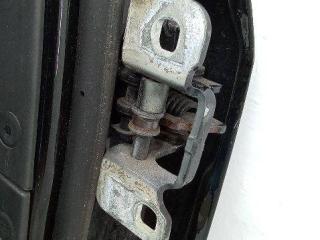 петля двери Chrysler 300C 1 поколение 2008