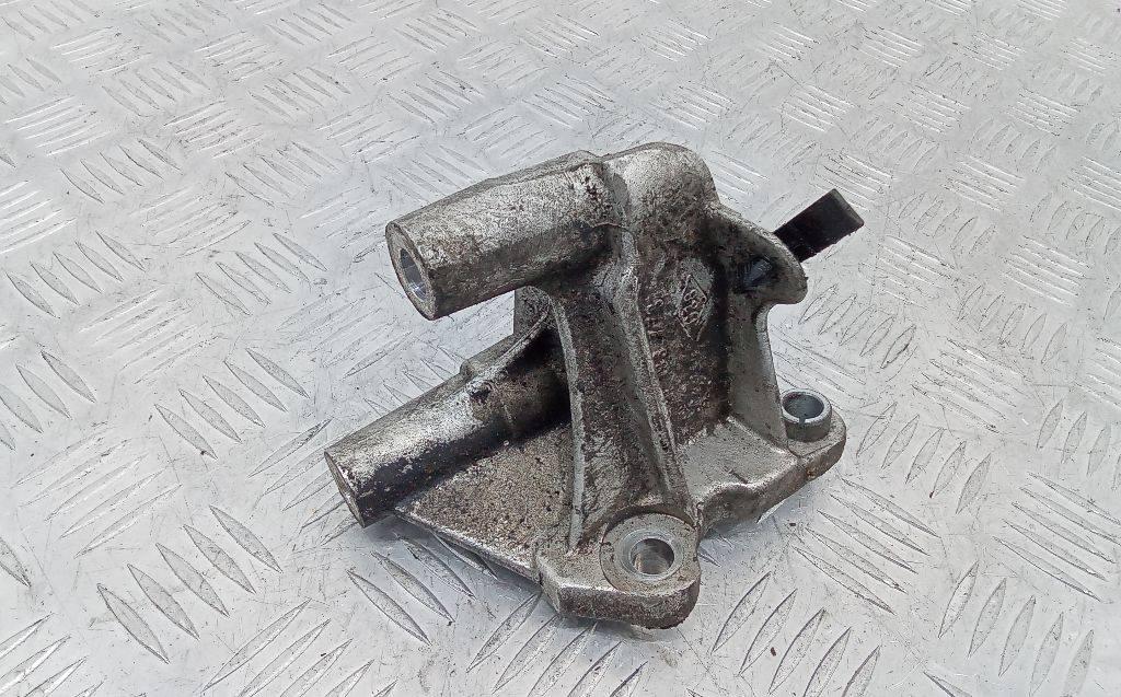 кронштейн двигателя Renault Scenic 2 поколение 2004, 1.9 л., дизель, МКПП, 8200193773 - фото №1