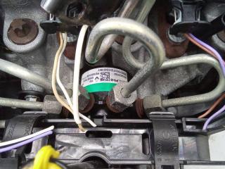 топливная рампа Renault Megane 3 поколение 2009, 1.5 л., дизель, МКПП, 8200379933