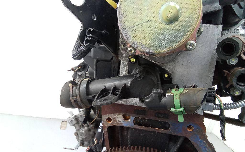 корпус термостата Renault Megane 3 поколение 2009, 1.5 л., дизель, МКПП - фото №1