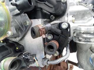 фланец (тройник) системы охлаждения Renault Megane 3 поколение 2009, 1.5 л., дизель, МКПП, 8200337841
