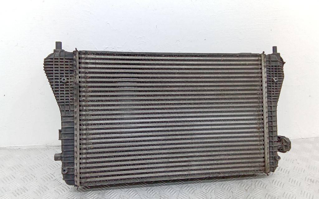 интеркулер Volkswagen Passat B6 2005, 1K0145805, 1K0145805G - фото №1