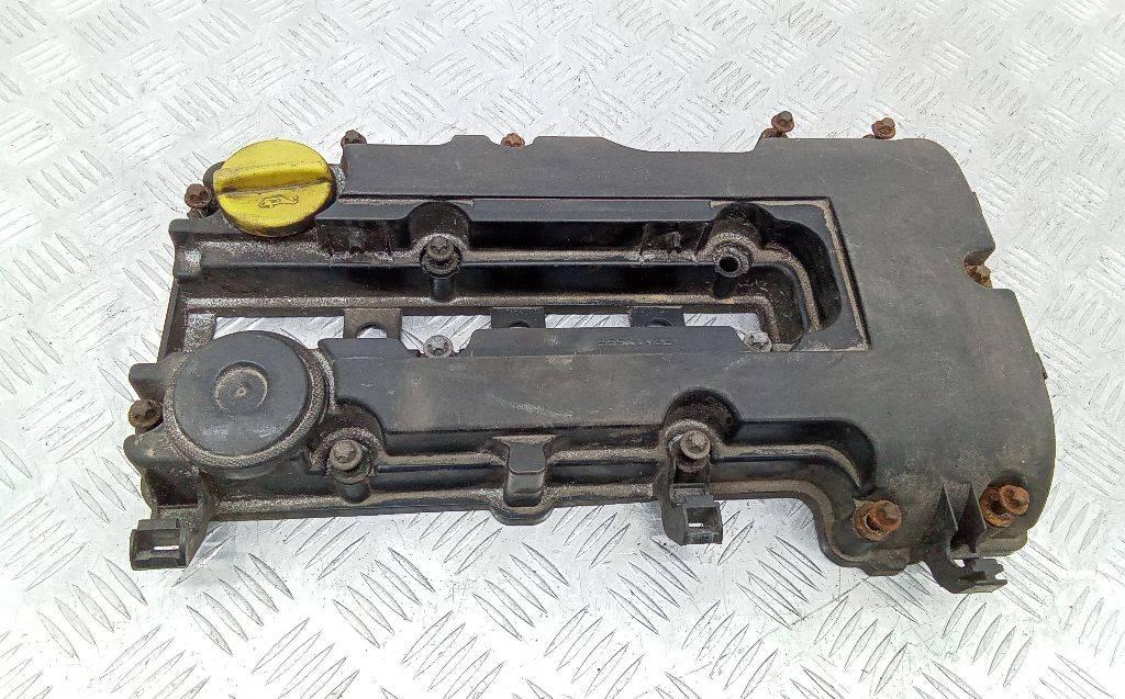 клапанная крышка Opel Astra J 2009, 1.4 л., бензин, 55561426 - фото №1