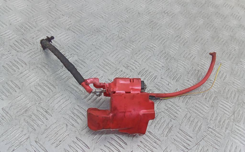 плюсовой провод аккумулятора Ford Fiesta 7 поколение 2020, 1.5 л., дизель, МКПП, H1BT-14A075-AA - фото №1