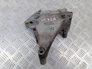 кронштейн двигателя Volkswagen Passat B6 2005, 2.0 л., дизель, МКПП, 03G199207